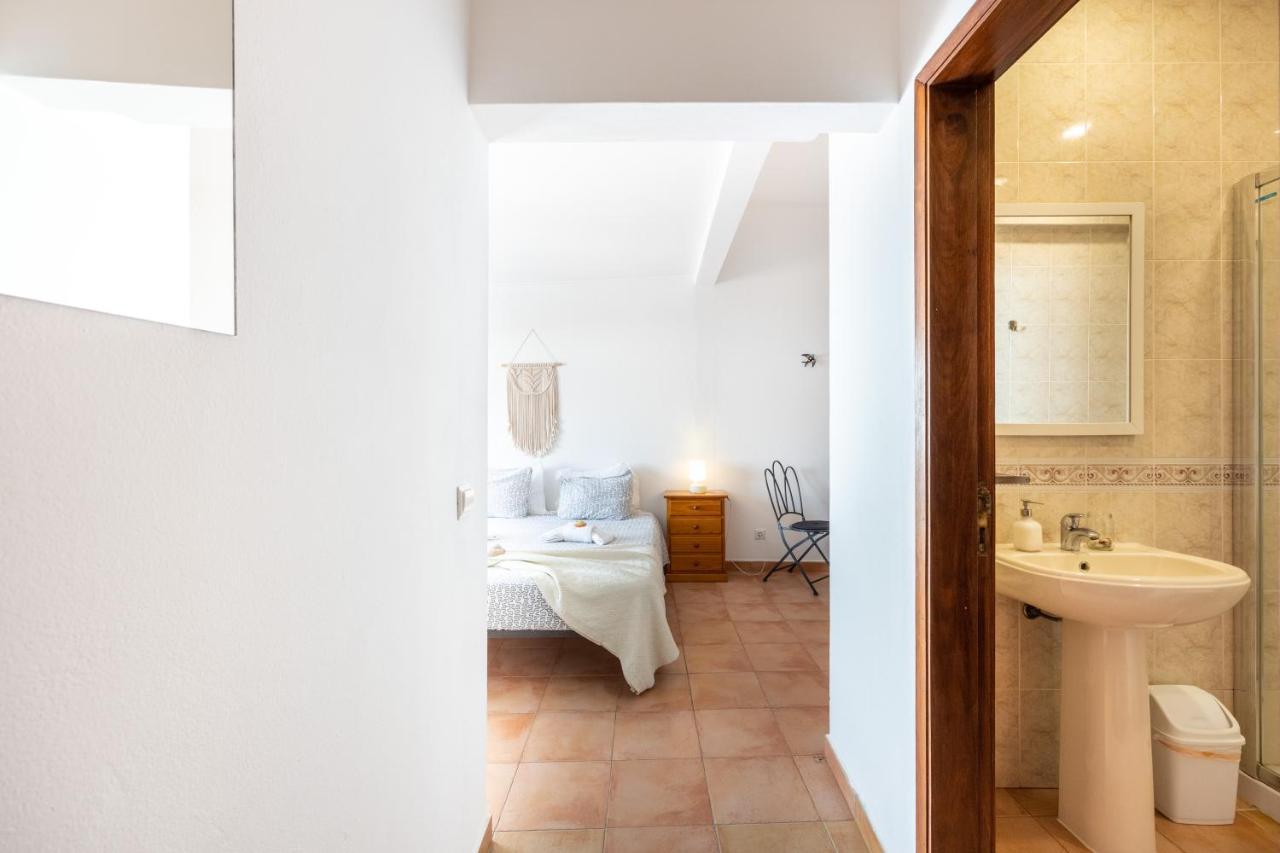 3 Marias Guest House B&B 拉哥斯 外观 照片
