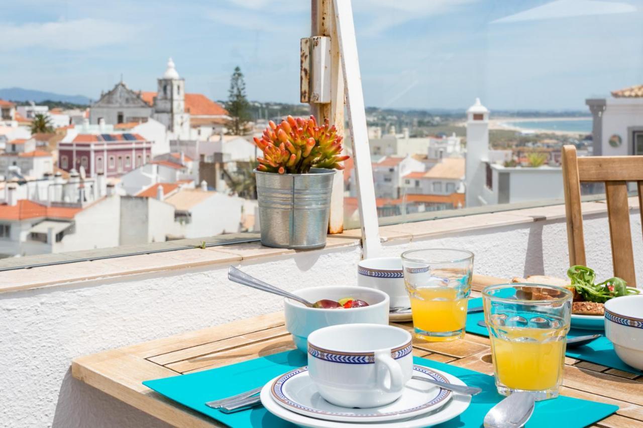 3 Marias Guest House B&B 拉哥斯 外观 照片